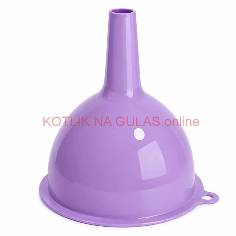 Plastový lievik 18 cm