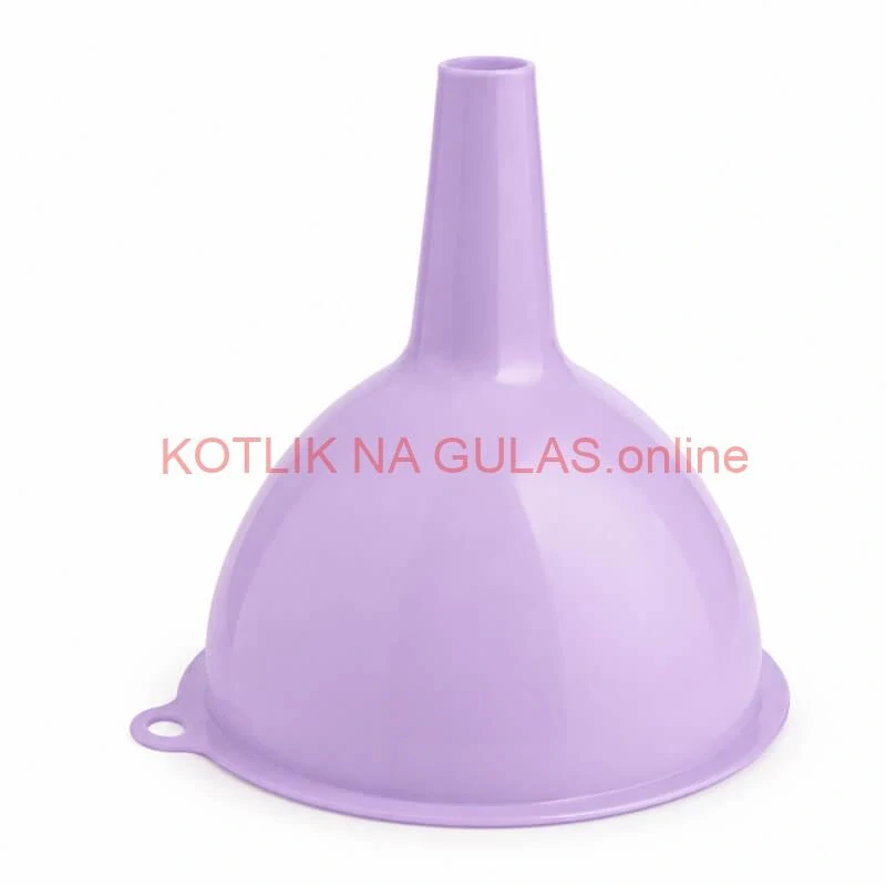 Plastový lievik 18 cm