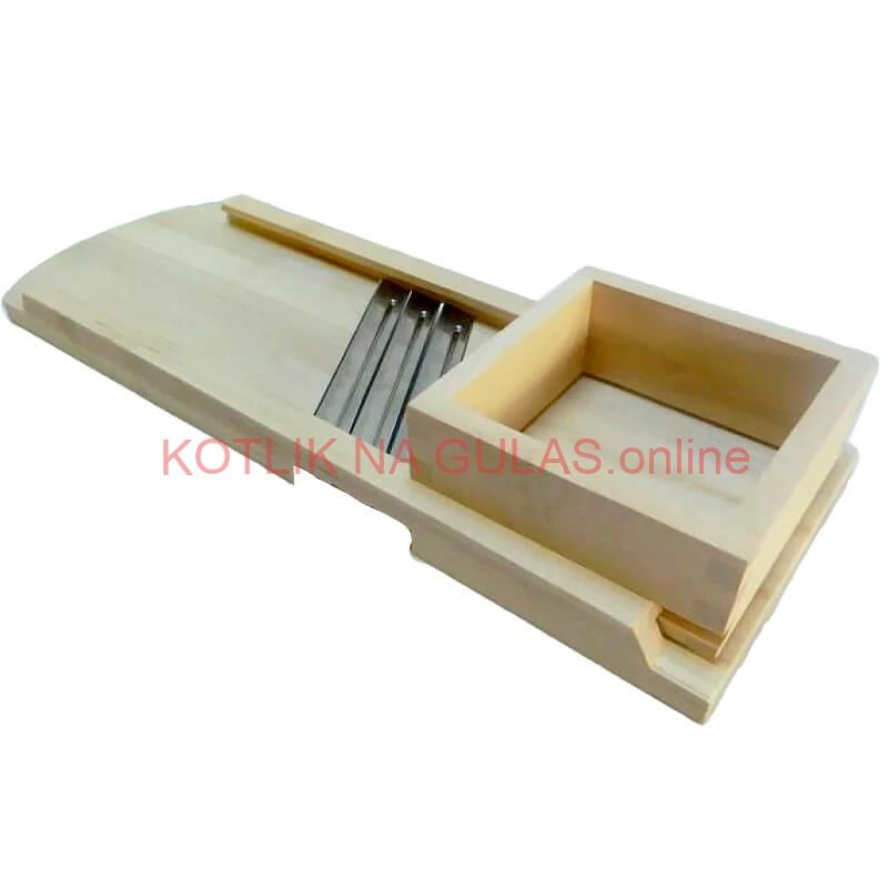 Ručný drevený krájač kapusty 3 nože 56 x 19 cm (malý)